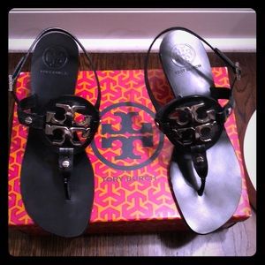 Tory Burch-Holly sandals size 8.5